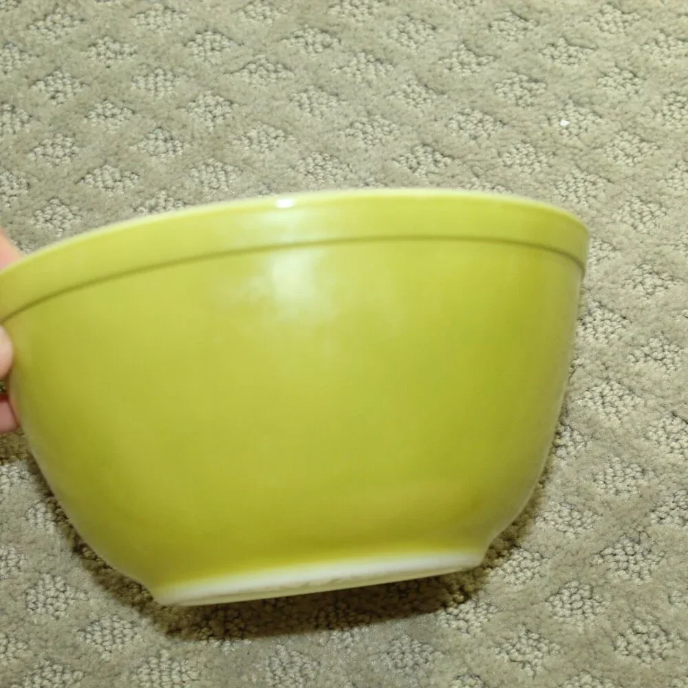 Vintage Pyrex Set Of 4 Mixing Bowls 401 - 404 Citrus Orange Yellow Green Brown